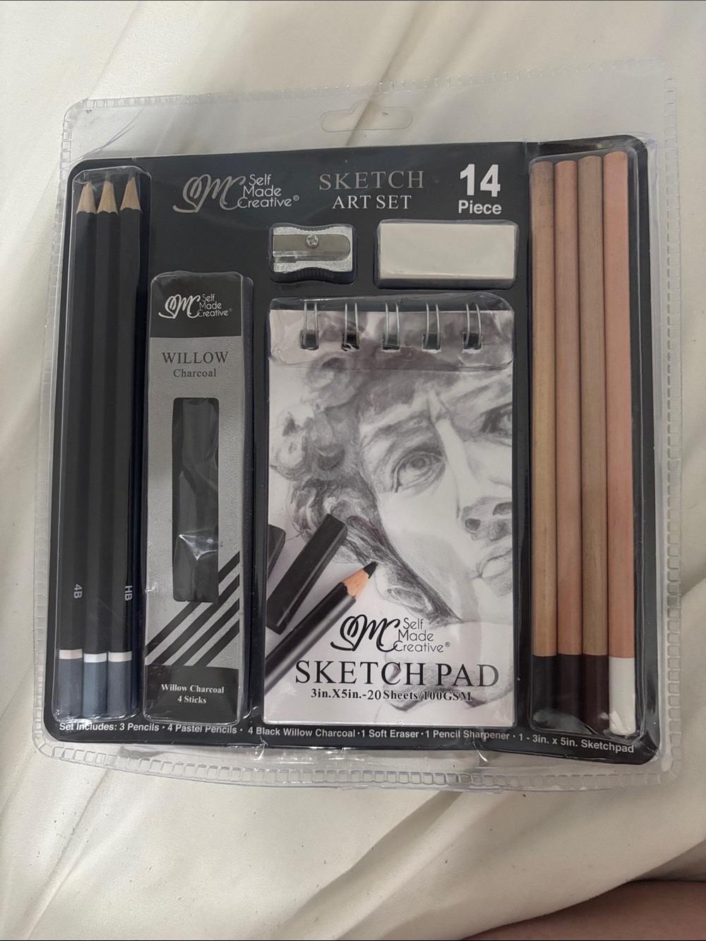 Black & Natural Sketch Art Kit - 14 Piece